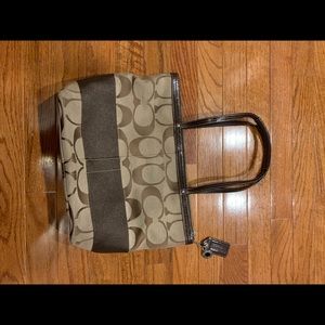 Coach purse-Great condition
